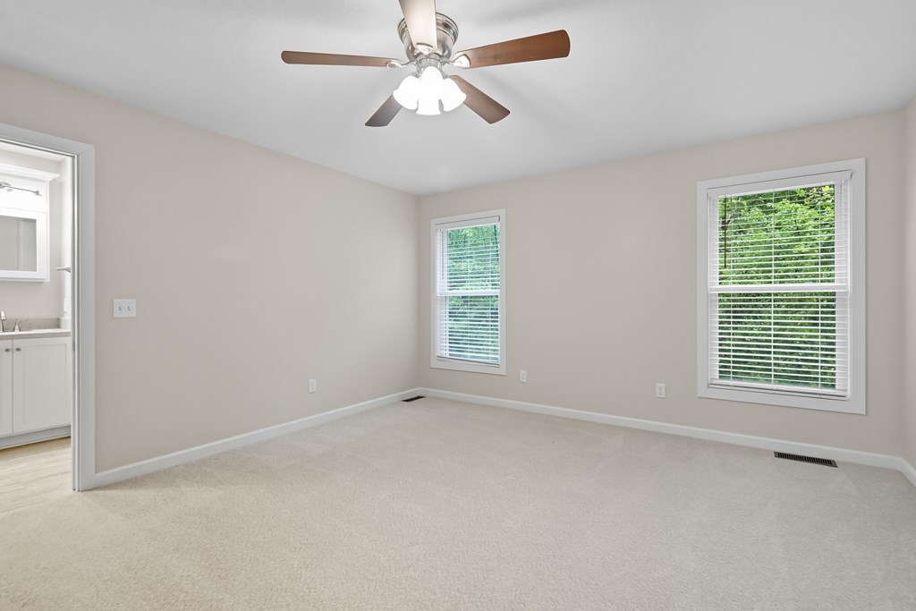 2010 Teakwood Drive, Ontario, Ohio 44906, 3 Bedrooms Bedrooms, ,2 BathroomsBathrooms,Residential,For Sale,Teakwood Drive,9069374