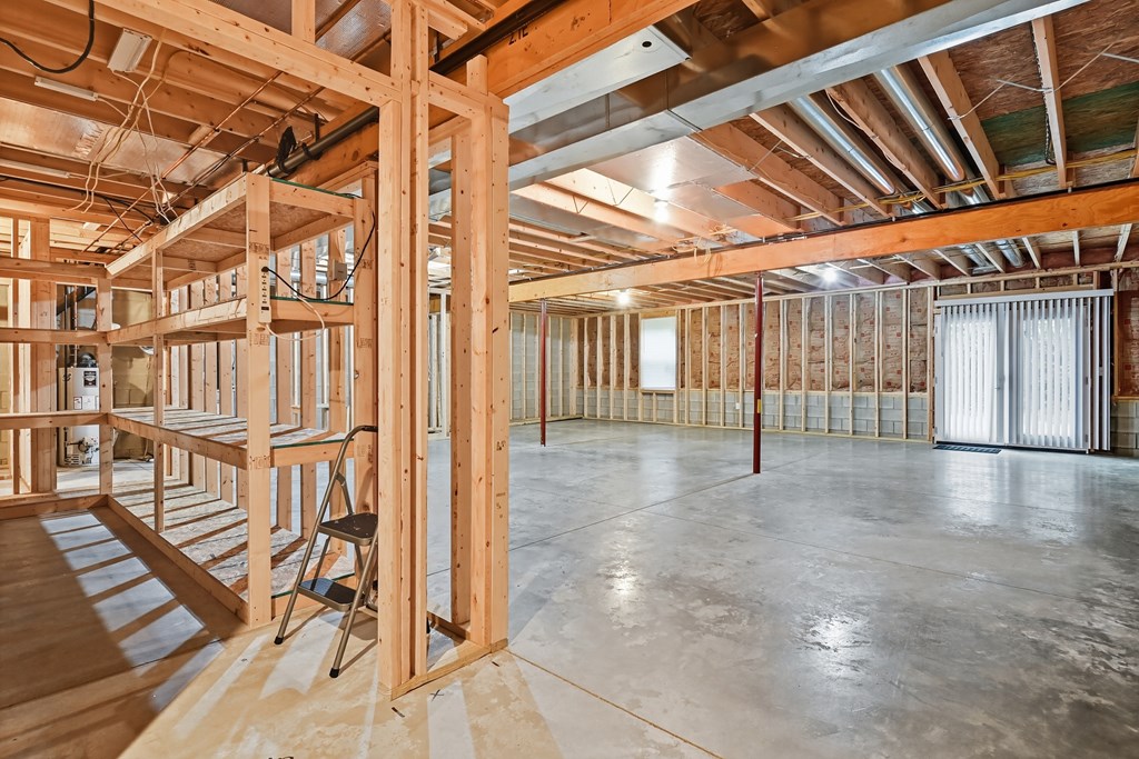 2010 Teakwood Drive, Ontario, Ohio 44906, 3 Bedrooms Bedrooms, ,2 BathroomsBathrooms,Residential,For Sale,Teakwood Drive,9069374