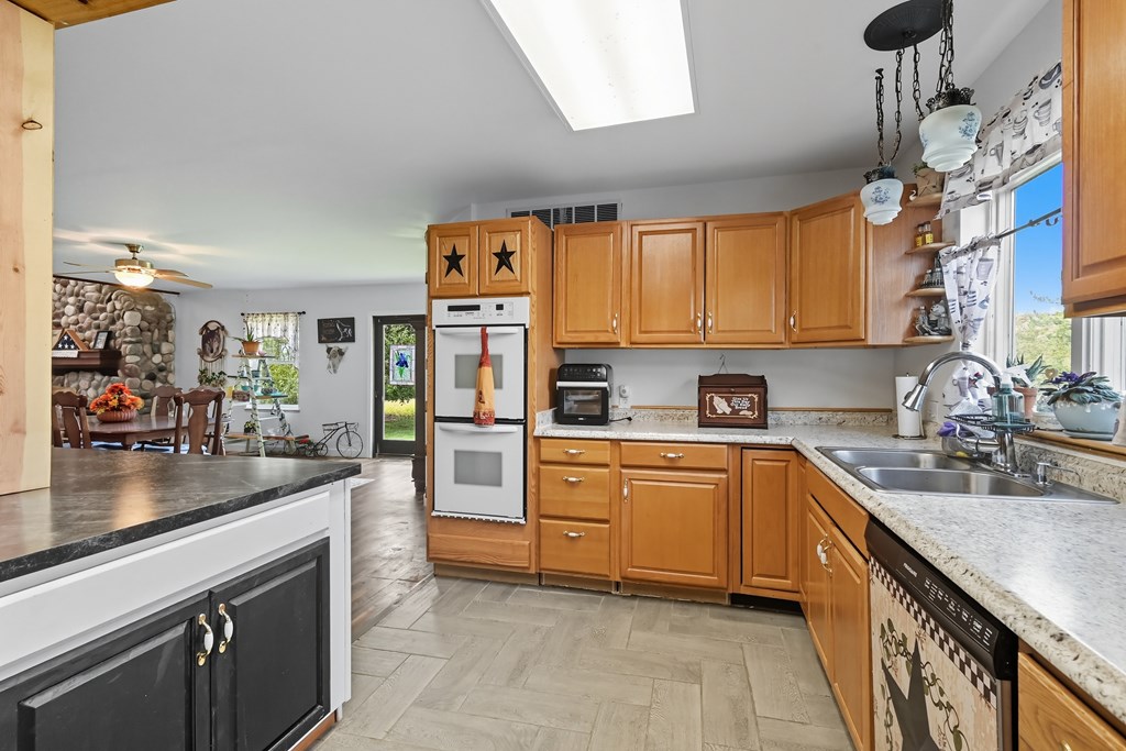 4014 State Route 61, Mount Gilead, Ohio 43338, 5 Bedrooms Bedrooms, ,2 BathroomsBathrooms,Residential,For Sale,State Route 61,9069375