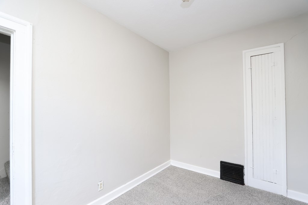 311 Auburn Street, Mansfield, Ohio 44902, 3 Bedrooms Bedrooms, ,3 BathroomsBathrooms,Residential,For Sale,Auburn Street,9069380