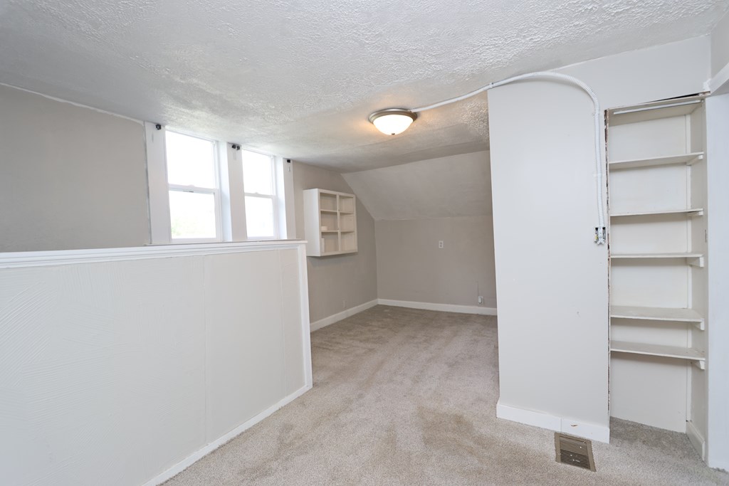 311 Auburn Street, Mansfield, Ohio 44902, 3 Bedrooms Bedrooms, ,3 BathroomsBathrooms,Residential,For Sale,Auburn Street,9069380