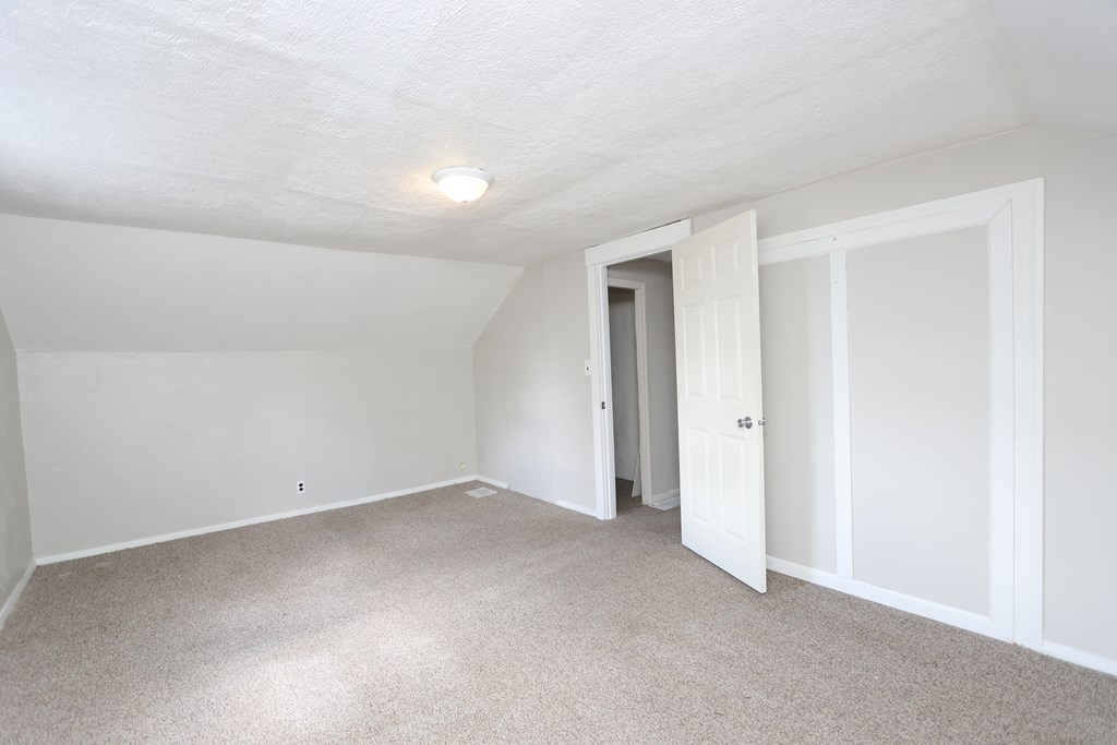 311 Auburn Street, Mansfield, Ohio 44902, 3 Bedrooms Bedrooms, ,3 BathroomsBathrooms,Residential,For Sale,Auburn Street,9069380