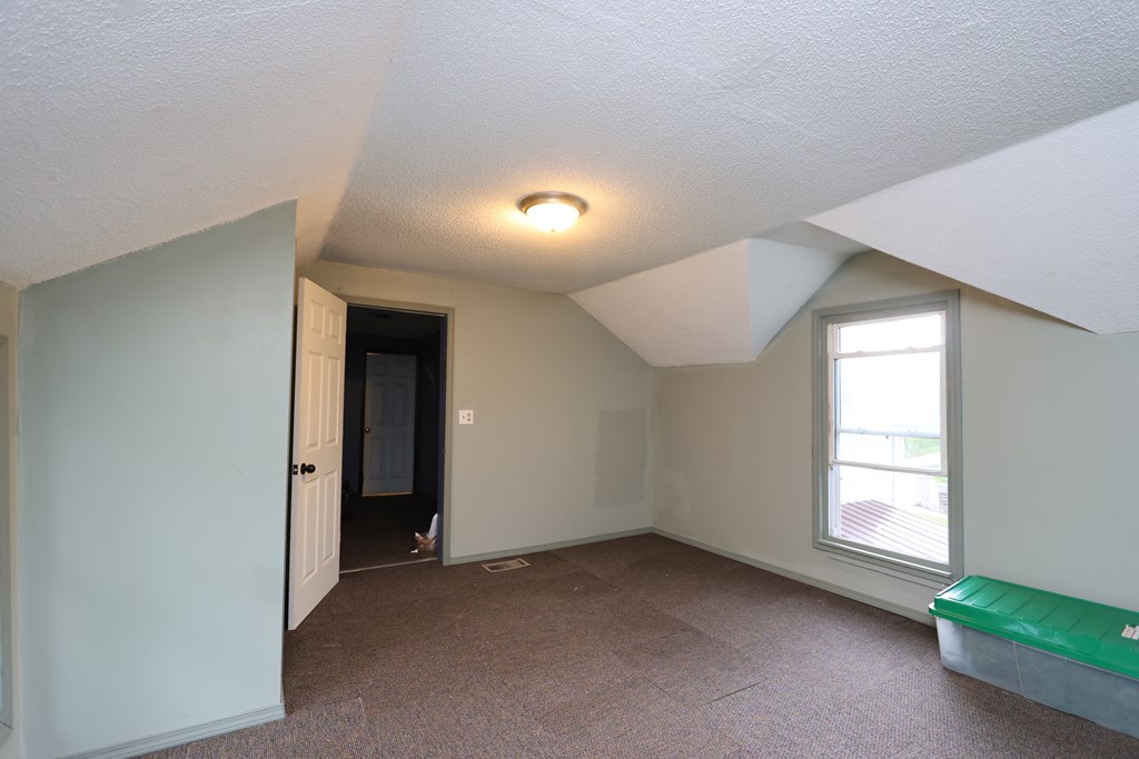 135 Wood Street, Mansfield, Ohio 44903, 3 Bedrooms Bedrooms, ,2 BathroomsBathrooms,Residential,For Sale,Wood Street,9069403