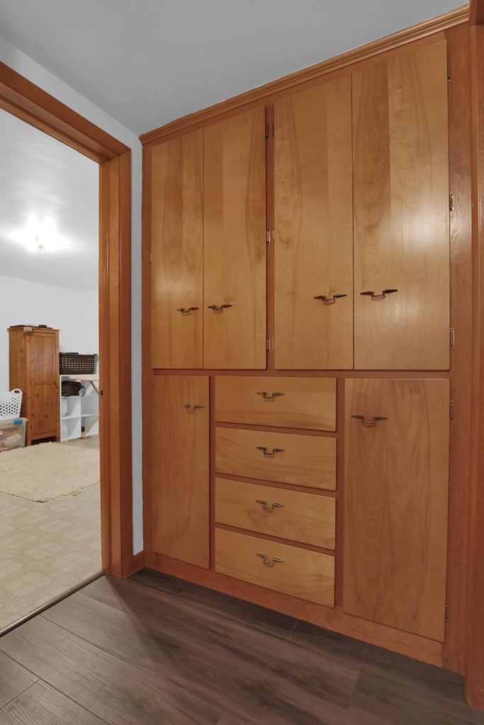 24 Sunset Drive, Shelby, Ohio 44875, 3 Bedrooms Bedrooms, ,1 BathroomBathrooms,Residential,For Sale,Sunset Drive,9069405