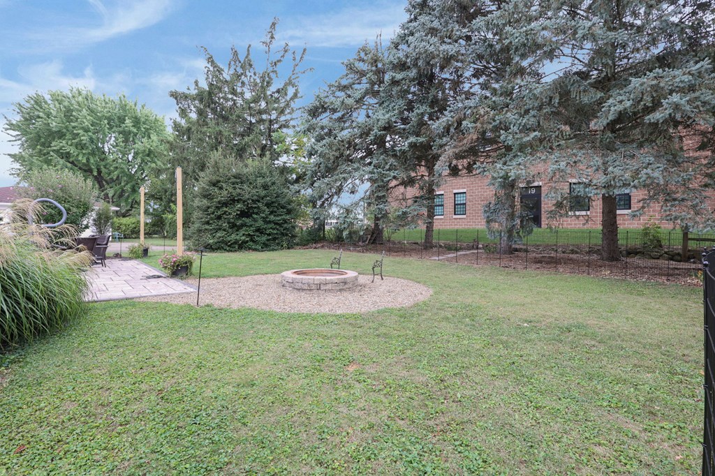 24 Sunset Drive, Shelby, Ohio 44875, 3 Bedrooms Bedrooms, ,1 BathroomBathrooms,Residential,For Sale,Sunset Drive,9069405