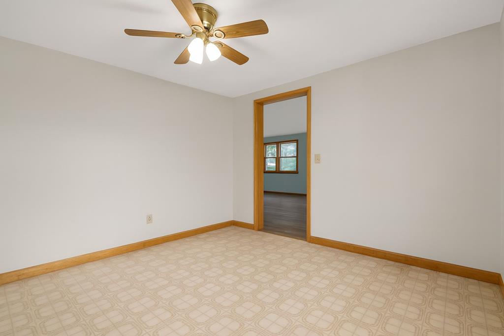 24 Sunset Drive, Shelby, Ohio 44875, 3 Bedrooms Bedrooms, ,1 BathroomBathrooms,Residential,For Sale,Sunset Drive,9069405