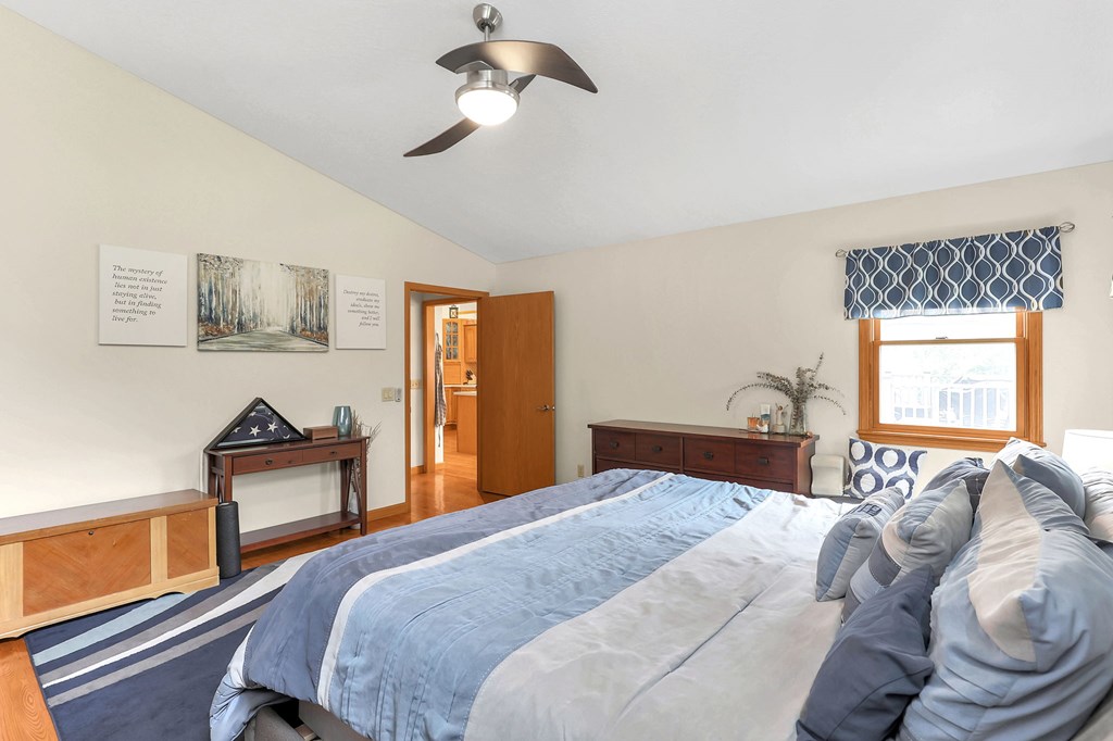 33 Longitude Drive, Mount Vernon, Ohio 43050, 4 Bedrooms Bedrooms, ,3 BathroomsBathrooms,Residential,For Sale,Longitude Drive,9069406