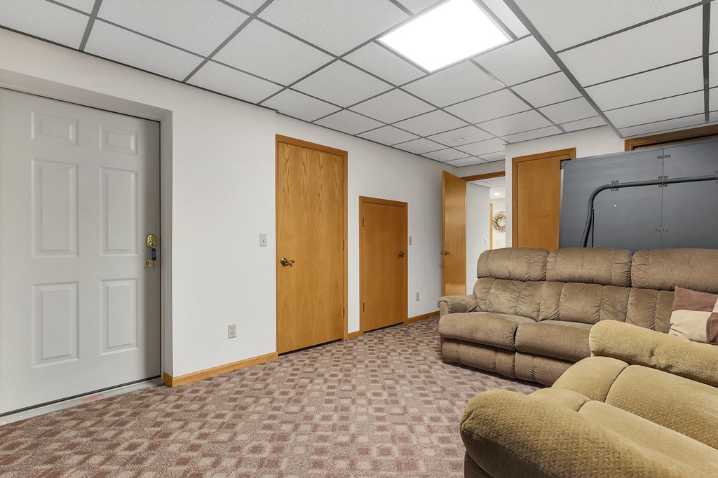33 Longitude Drive, Mount Vernon, Ohio 43050, 4 Bedrooms Bedrooms, ,3 BathroomsBathrooms,Residential,For Sale,Longitude Drive,9069406