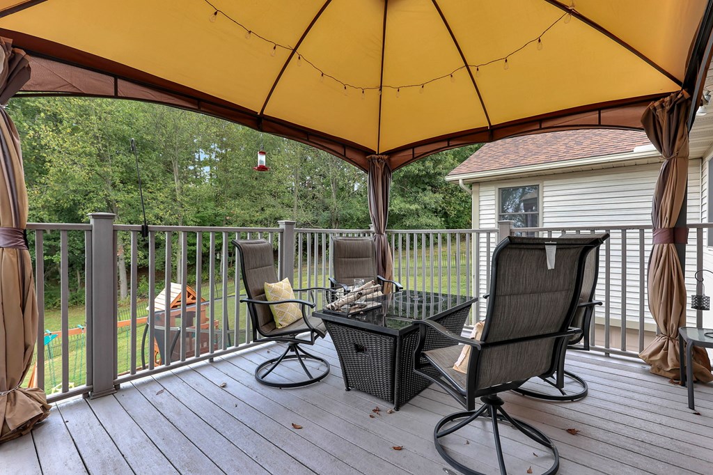 33 Longitude Drive, Mount Vernon, Ohio 43050, 4 Bedrooms Bedrooms, ,3 BathroomsBathrooms,Residential,For Sale,Longitude Drive,9069406