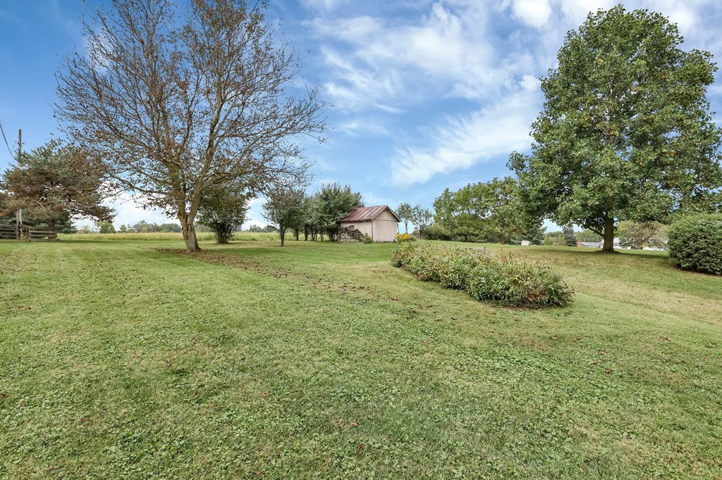 1910 Crider Road, Mansfield, Ohio 44903, 2 Bedrooms Bedrooms, ,1 BathroomBathrooms,Residential,For Sale,Crider Road,9069409