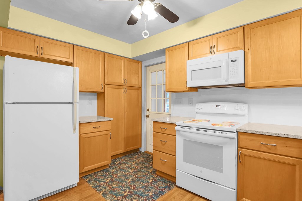 1910 Crider Road, Mansfield, Ohio 44903, 2 Bedrooms Bedrooms, ,1 BathroomBathrooms,Residential,For Sale,Crider Road,9069409