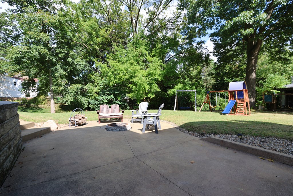 846 Thorne Avenue, Wooster, Ohio 44691, 4 Bedrooms Bedrooms, ,2 BathroomsBathrooms,Residential,For Sale,Thorne Avenue,9069410