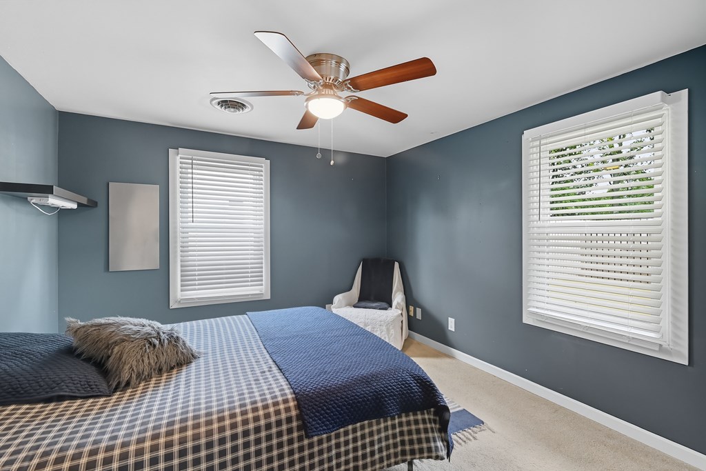 99 Scotland Blvd, Mansfield, Ohio 44906, 3 Bedrooms Bedrooms, ,1 BathroomBathrooms,Residential,For Sale,Scotland Blvd,9069412