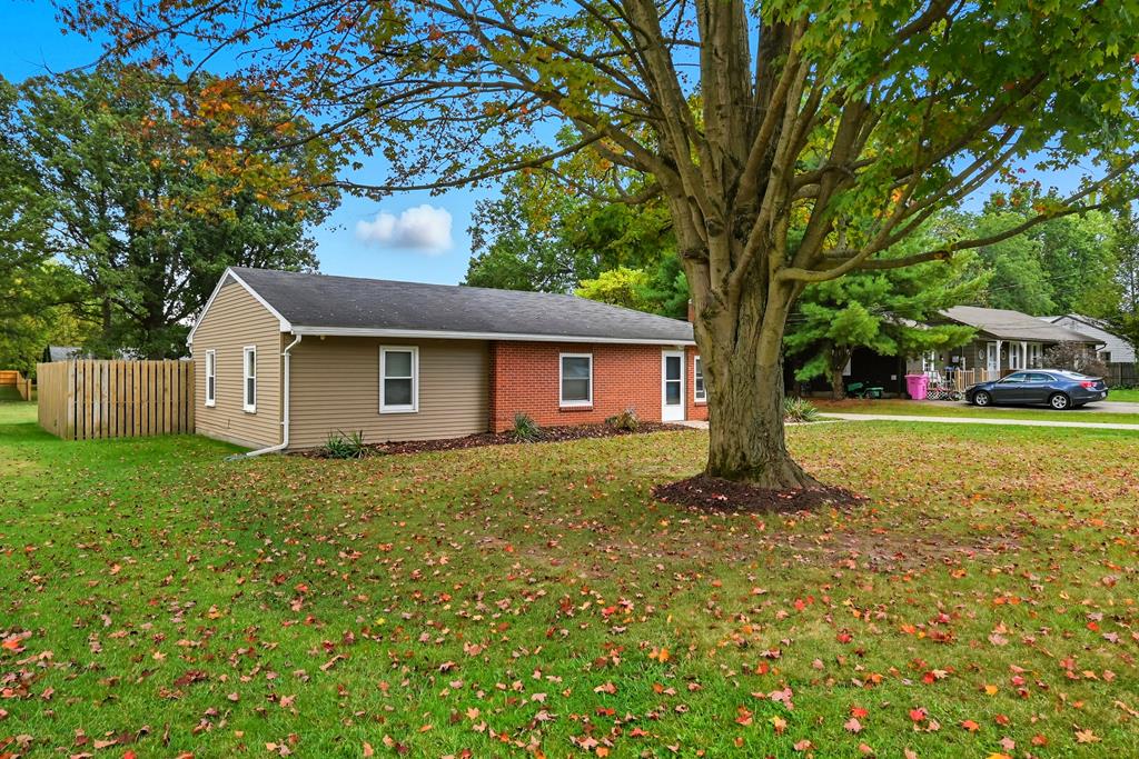 99 Scotland Blvd, Mansfield, Ohio 44906, 3 Bedrooms Bedrooms, ,1 BathroomBathrooms,Residential,For Sale,Scotland Blvd,9069412