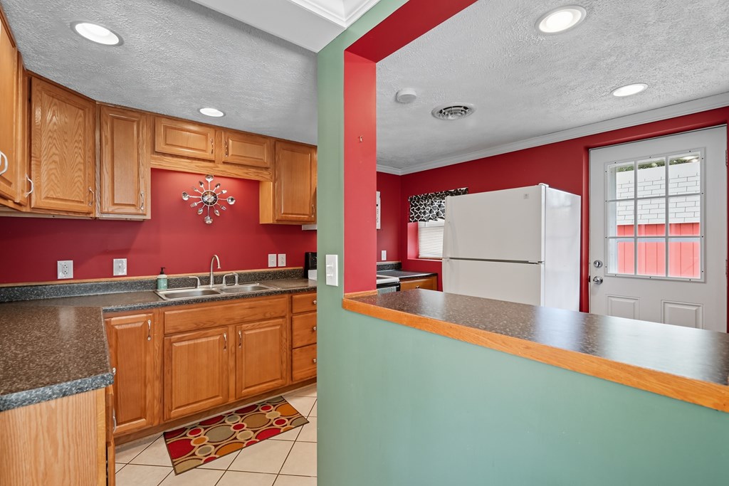99 Scotland Blvd, Mansfield, Ohio 44906, 3 Bedrooms Bedrooms, ,1 BathroomBathrooms,Residential,For Sale,Scotland Blvd,9069412