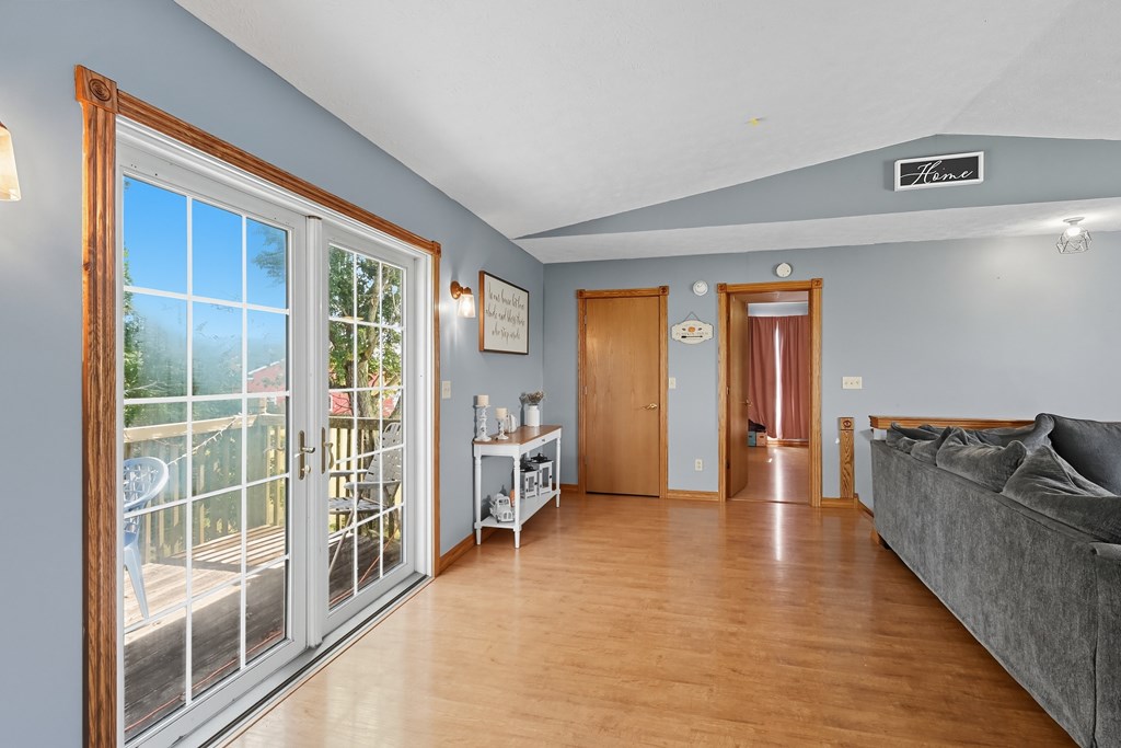 4976 Plymouth Springmill Road, Shelby, Ohio 44875, 3 Bedrooms Bedrooms, ,2 BathroomsBathrooms,Residential,For Sale,Plymouth Springmill Road,9069413