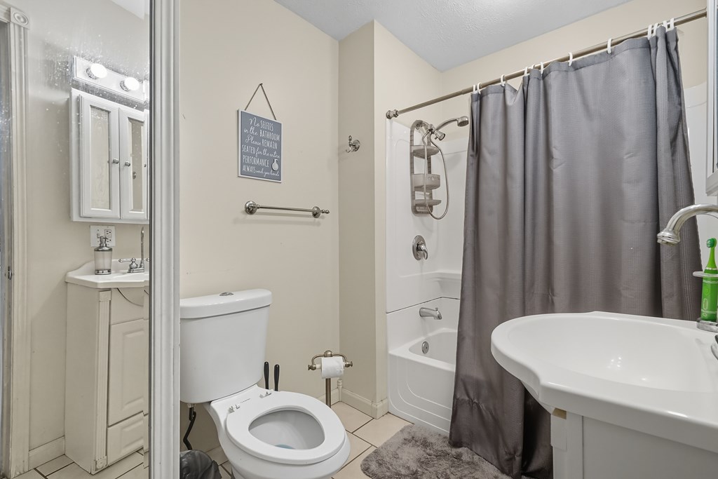 4976 Plymouth Springmill Road, Shelby, Ohio 44875, 3 Bedrooms Bedrooms, ,2 BathroomsBathrooms,Residential,For Sale,Plymouth Springmill Road,9069413