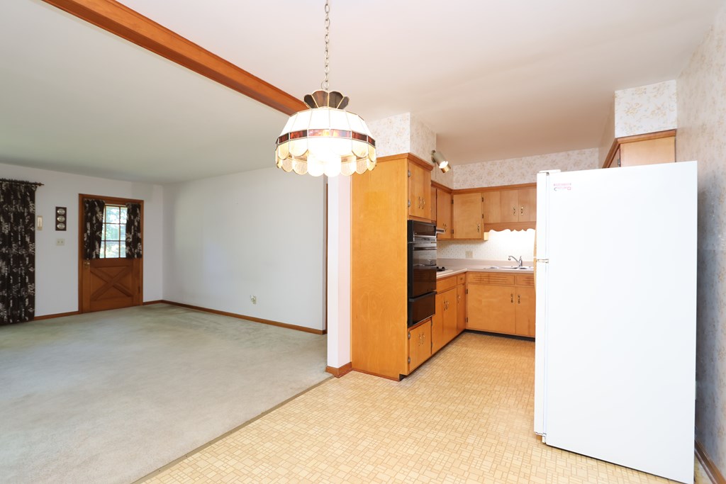 4451 Beam Road, Crestline, Ohio 44827, 3 Bedrooms Bedrooms, ,2 BathroomsBathrooms,Residential,For Sale,Beam Road,9069436
