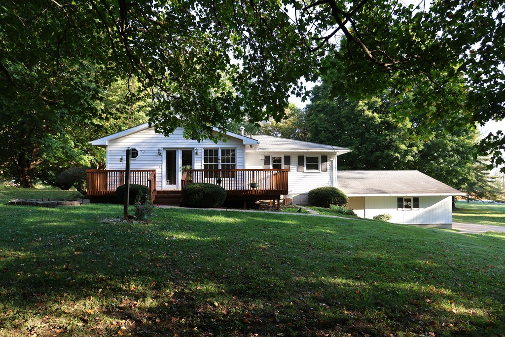 4451 Beam Road, Crestline, Ohio 44827, 3 Bedrooms Bedrooms, ,2 BathroomsBathrooms,Residential,For Sale,Beam Road,9069436