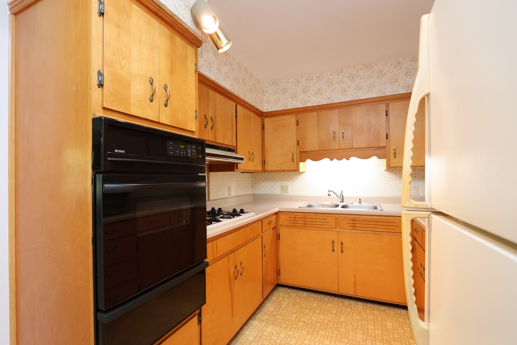 4451 Beam Road, Crestline, Ohio 44827, 3 Bedrooms Bedrooms, ,2 BathroomsBathrooms,Residential,For Sale,Beam Road,9069436