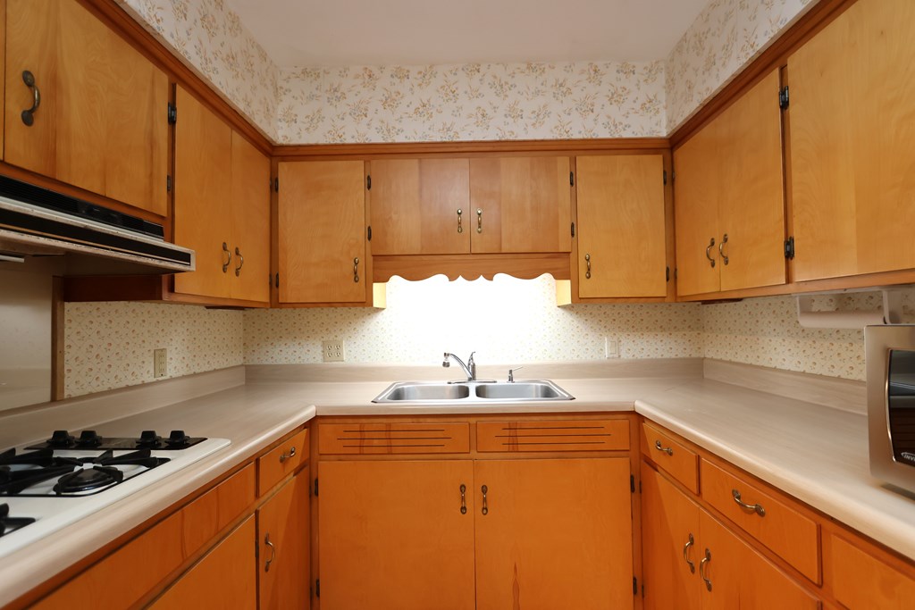 4451 Beam Road, Crestline, Ohio 44827, 3 Bedrooms Bedrooms, ,2 BathroomsBathrooms,Residential,For Sale,Beam Road,9069436