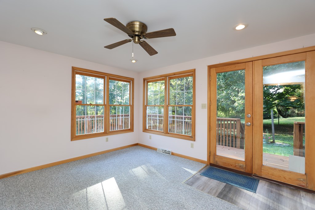 4451 Beam Road, Crestline, Ohio 44827, 3 Bedrooms Bedrooms, ,2 BathroomsBathrooms,Residential,For Sale,Beam Road,9069436