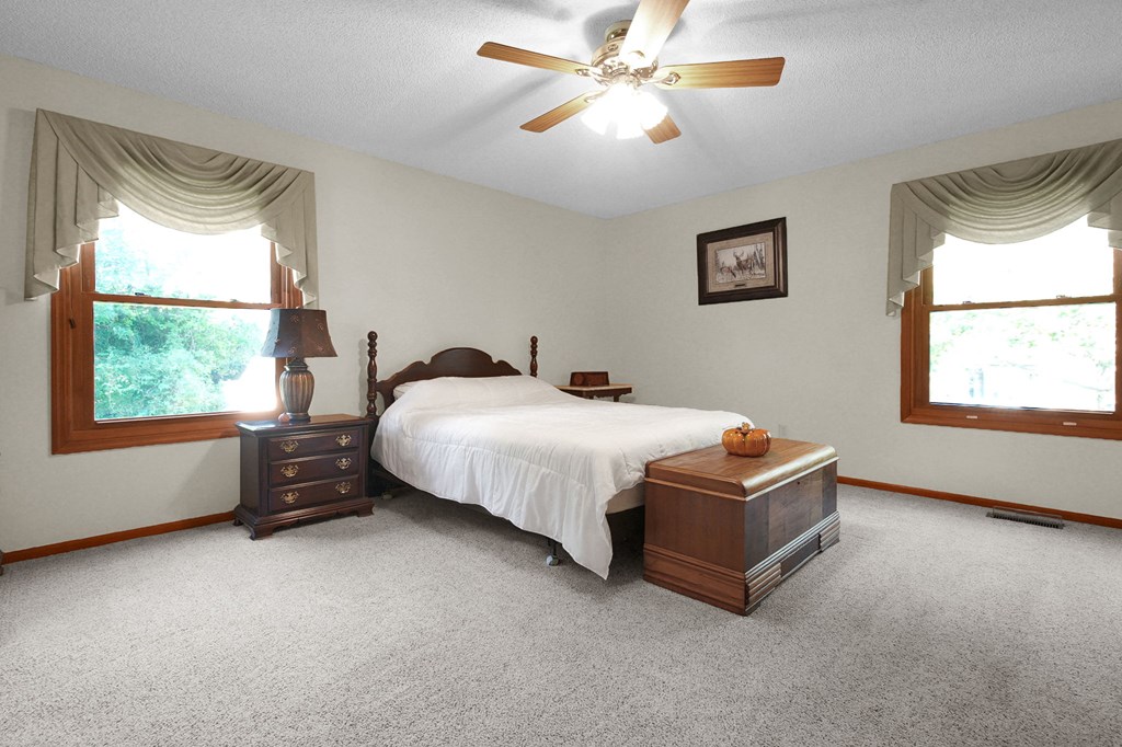 452 Plankton Place, Columbus, Ohio 43213, 3 Bedrooms Bedrooms, ,1 BathroomBathrooms,Residential,For Sale,Plankton Place,9069437