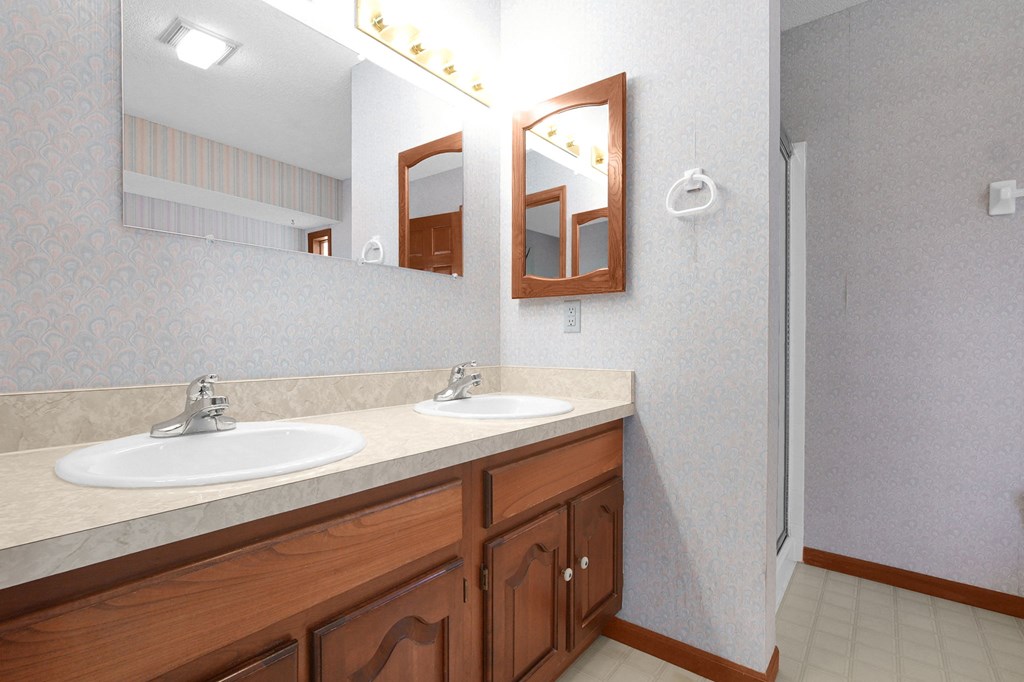 452 Plankton Place, Columbus, Ohio 43213, 3 Bedrooms Bedrooms, ,1 BathroomBathrooms,Residential,For Sale,Plankton Place,9069437