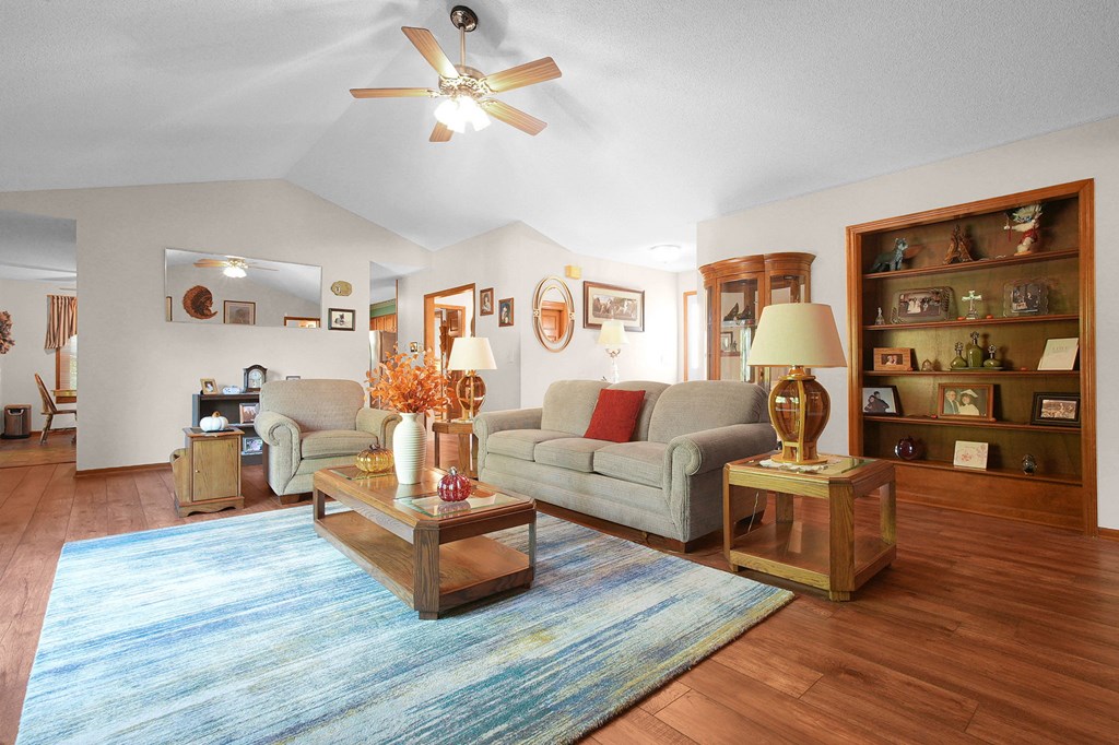 452 Plankton Place, Columbus, Ohio 43213, 3 Bedrooms Bedrooms, ,1 BathroomBathrooms,Residential,For Sale,Plankton Place,9069437