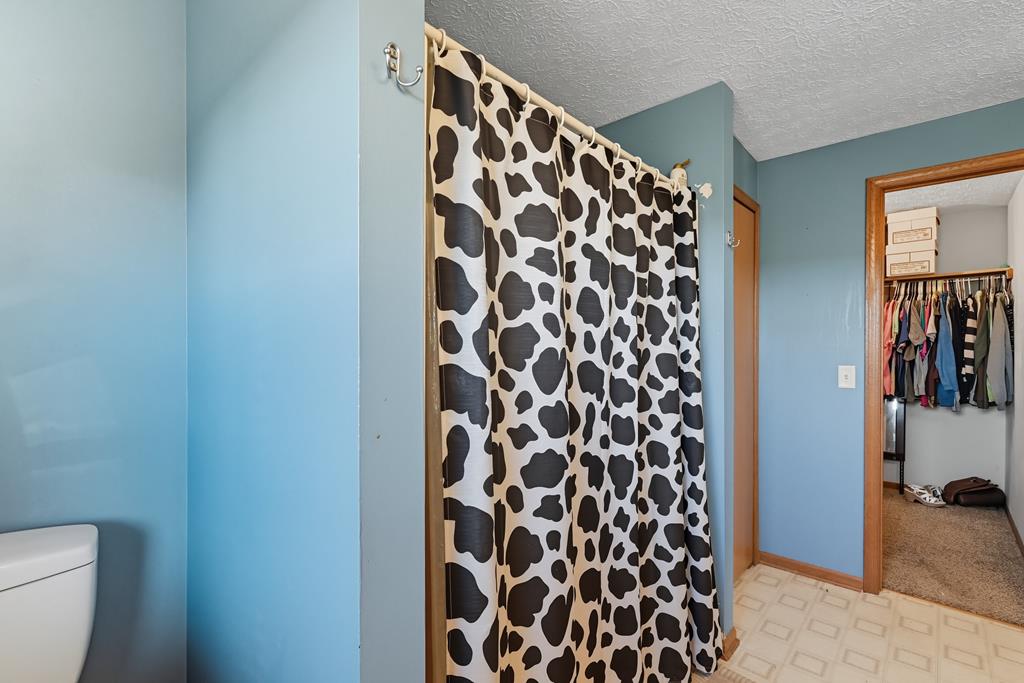 1260 Thrush Road, Crestline, Ohio 44827, 5 Bedrooms Bedrooms, ,2 BathroomsBathrooms,Residential,For Sale,Thrush Road,9069453