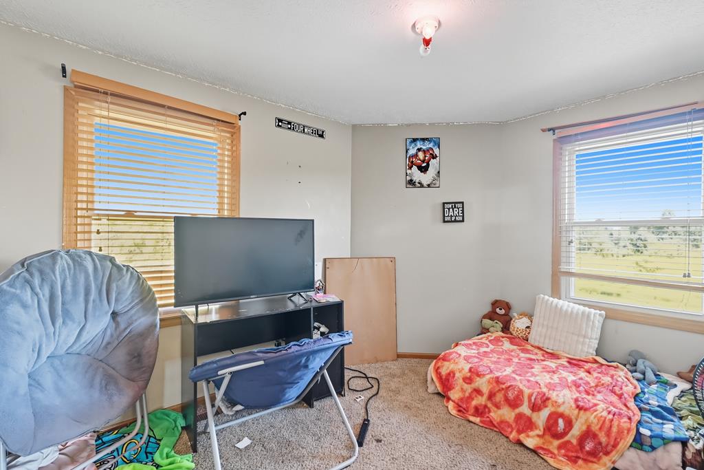 1260 Thrush Road, Crestline, Ohio 44827, 5 Bedrooms Bedrooms, ,2 BathroomsBathrooms,Residential,For Sale,Thrush Road,9069453