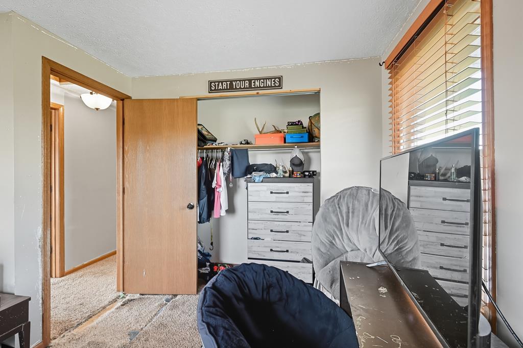 1260 Thrush Road, Crestline, Ohio 44827, 5 Bedrooms Bedrooms, ,2 BathroomsBathrooms,Residential,For Sale,Thrush Road,9069453