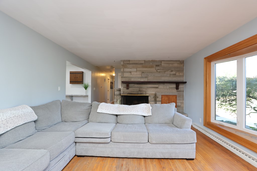 561 Morrison Avenue, Lexington, Ohio 44904, 3 Bedrooms Bedrooms, ,1 BathroomBathrooms,Residential,For Sale,Morrison Avenue,9069456