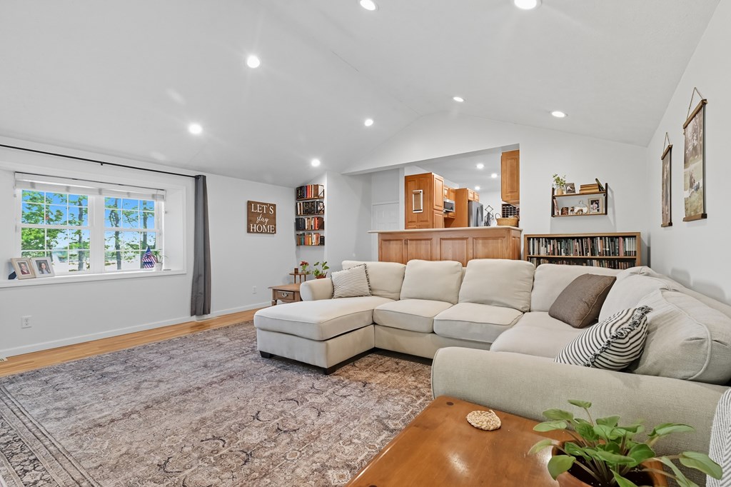 3251 Cookton Grange Road, Mansfield, Ohio 44903, 3 Bedrooms Bedrooms, ,2 BathroomsBathrooms,Residential,For Sale,Cookton Grange Road,9069468