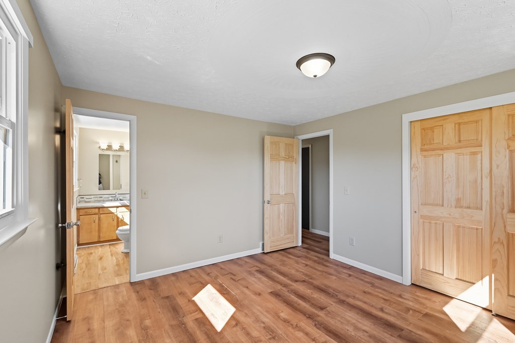 2670 E Kings Corners Road East, Lexington, Ohio 44904, 3 Bedrooms Bedrooms, ,2 BathroomsBathrooms,Residential,For Sale,Kings Corners Road East,9069469