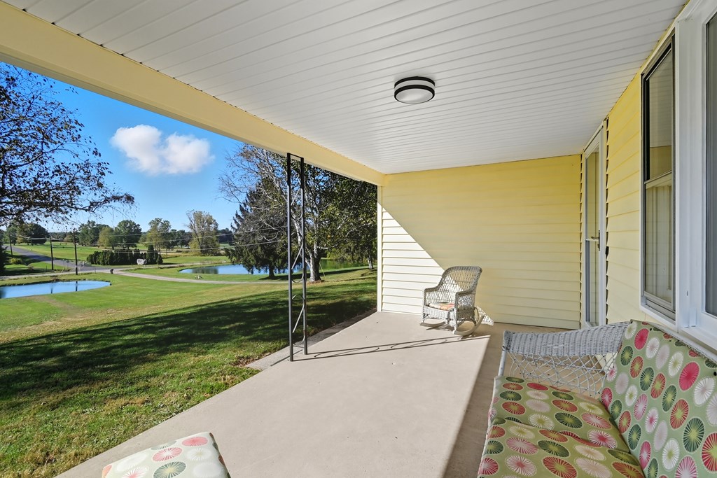 2670 E Kings Corners Road East, Lexington, Ohio 44904, 3 Bedrooms Bedrooms, ,2 BathroomsBathrooms,Residential,For Sale,Kings Corners Road East,9069469