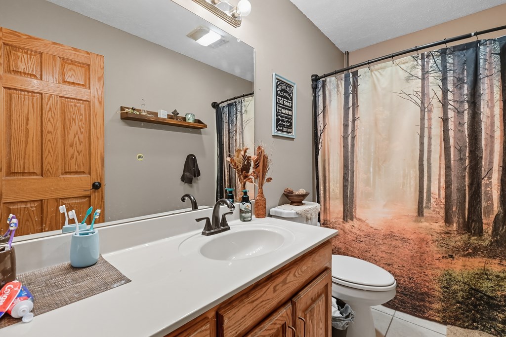 3095 Liberty Road, Willard, Ohio 44890, 3 Bedrooms Bedrooms, ,2 BathroomsBathrooms,Residential,For Sale,Liberty Road,9069484