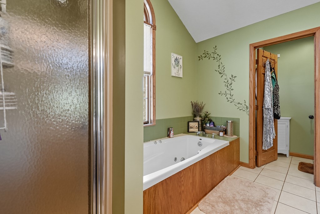 3095 Liberty Road, Willard, Ohio 44890, 3 Bedrooms Bedrooms, ,2 BathroomsBathrooms,Residential,For Sale,Liberty Road,9069484