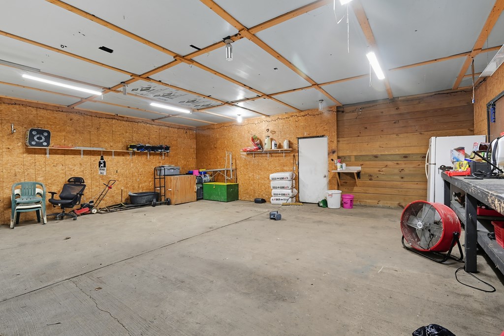 3095 Liberty Road, Willard, Ohio 44890, 3 Bedrooms Bedrooms, ,2 BathroomsBathrooms,Residential,For Sale,Liberty Road,9069484