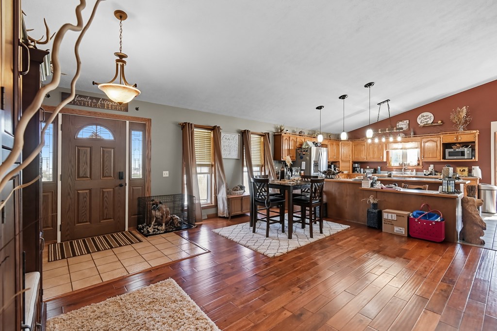 3095 Liberty Road, Willard, Ohio 44890, 3 Bedrooms Bedrooms, ,2 BathroomsBathrooms,Residential,For Sale,Liberty Road,9069484