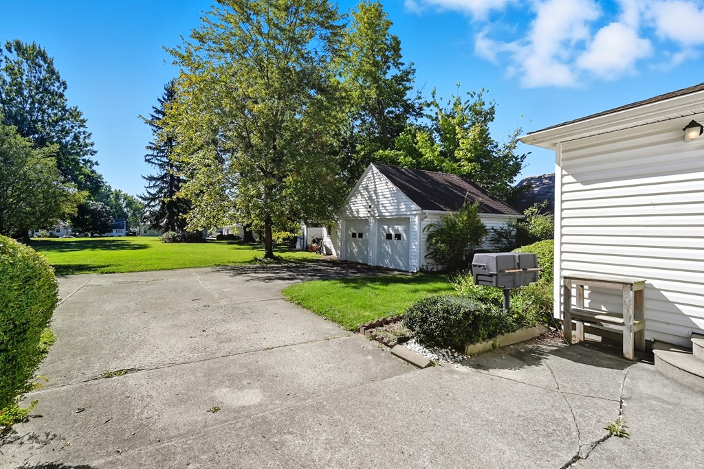246 Main Street, Shelby, Ohio 44875, 3 Bedrooms Bedrooms, ,1 BathroomBathrooms,Residential,For Sale,Main Street,9069488