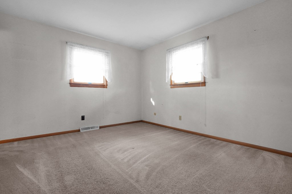 1493 Boxwood Drive, Columbus, Ohio 43229, 3 Bedrooms Bedrooms, ,1 BathroomBathrooms,Residential,For Sale,Boxwood Drive,9069504