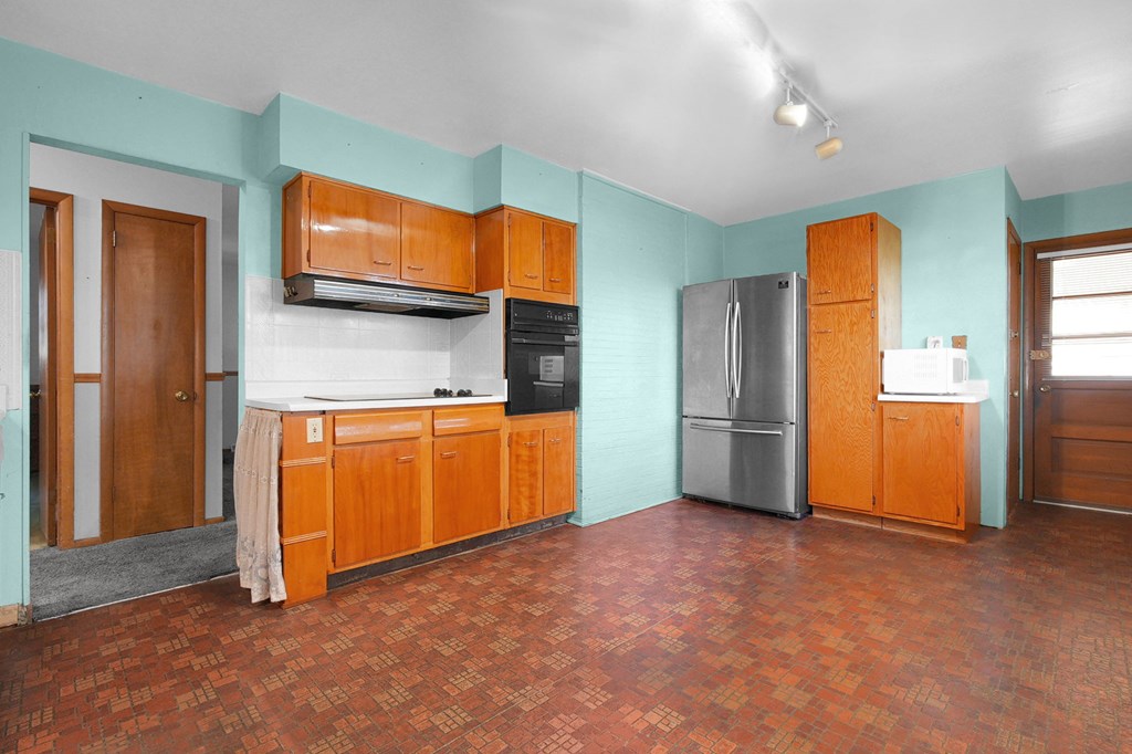 1493 Boxwood Drive, Columbus, Ohio 43229, 3 Bedrooms Bedrooms, ,1 BathroomBathrooms,Residential,For Sale,Boxwood Drive,9069504