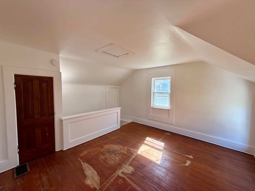 319 Altamont, Mansfield, Ohio 44902, 2 Bedrooms Bedrooms, ,1 BathroomBathrooms,Residential,For Sale,Altamont,9069509