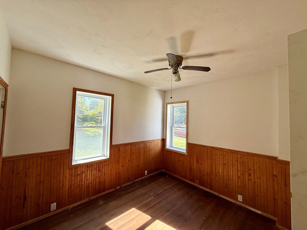 319 Altamont, Mansfield, Ohio 44902, 2 Bedrooms Bedrooms, ,1 BathroomBathrooms,Residential,For Sale,Altamont,9069509