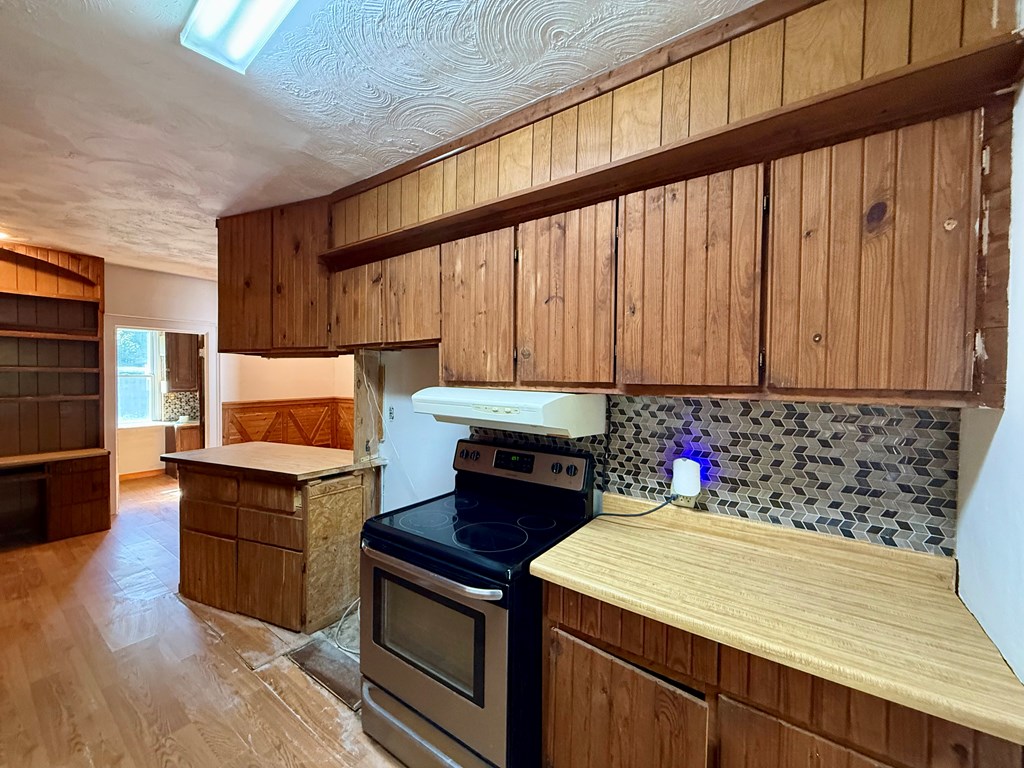 319 Altamont, Mansfield, Ohio 44902, 2 Bedrooms Bedrooms, ,1 BathroomBathrooms,Residential,For Sale,Altamont,9069509