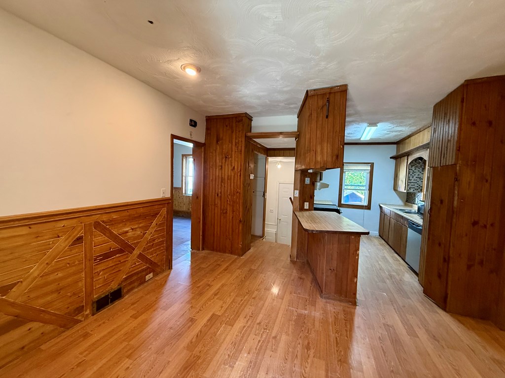 319 Altamont, Mansfield, Ohio 44902, 2 Bedrooms Bedrooms, ,1 BathroomBathrooms,Residential,For Sale,Altamont,9069509