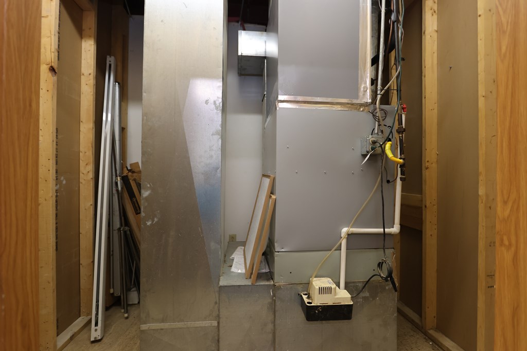 928 Springmill Rd, Mansfield, Ohio 44905, ,Commercial Sale,For Sale,Springmill Rd,9069525
