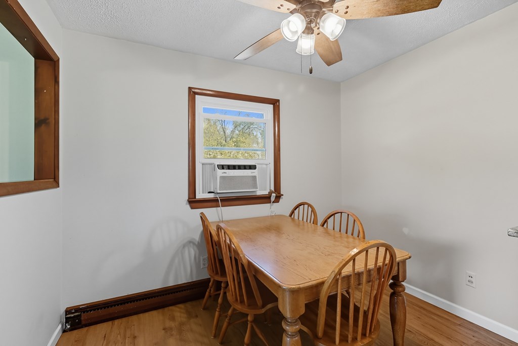 1970 N Rock Road., Mansfield, Ohio 44903, 3 Bedrooms Bedrooms, ,1 BathroomBathrooms,Residential,For Sale,Rock Road.,9069528