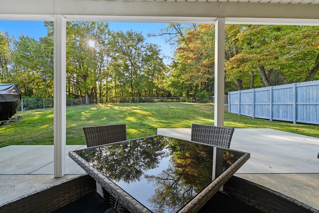 36 S Ridge Road, Mansfield, Ohio 44905, 2 Bedrooms Bedrooms, ,1 BathroomBathrooms,Residential,For Sale,Ridge Road,9069527